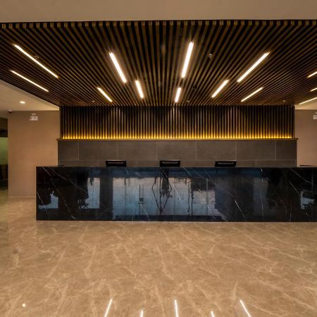 Sequoia Hotel Manila Bay Paranaque City Экстерьер фото