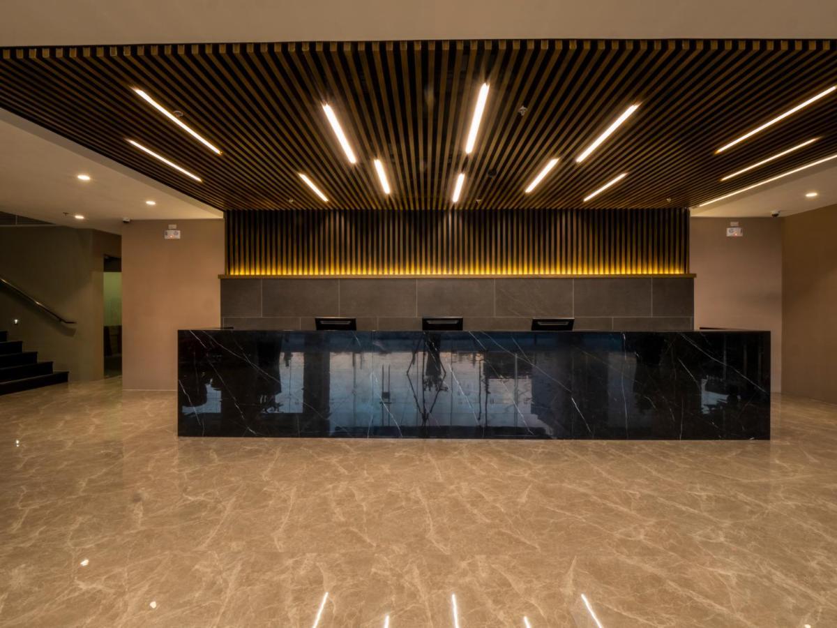 Sequoia Hotel Manila Bay Paranaque City Экстерьер фото