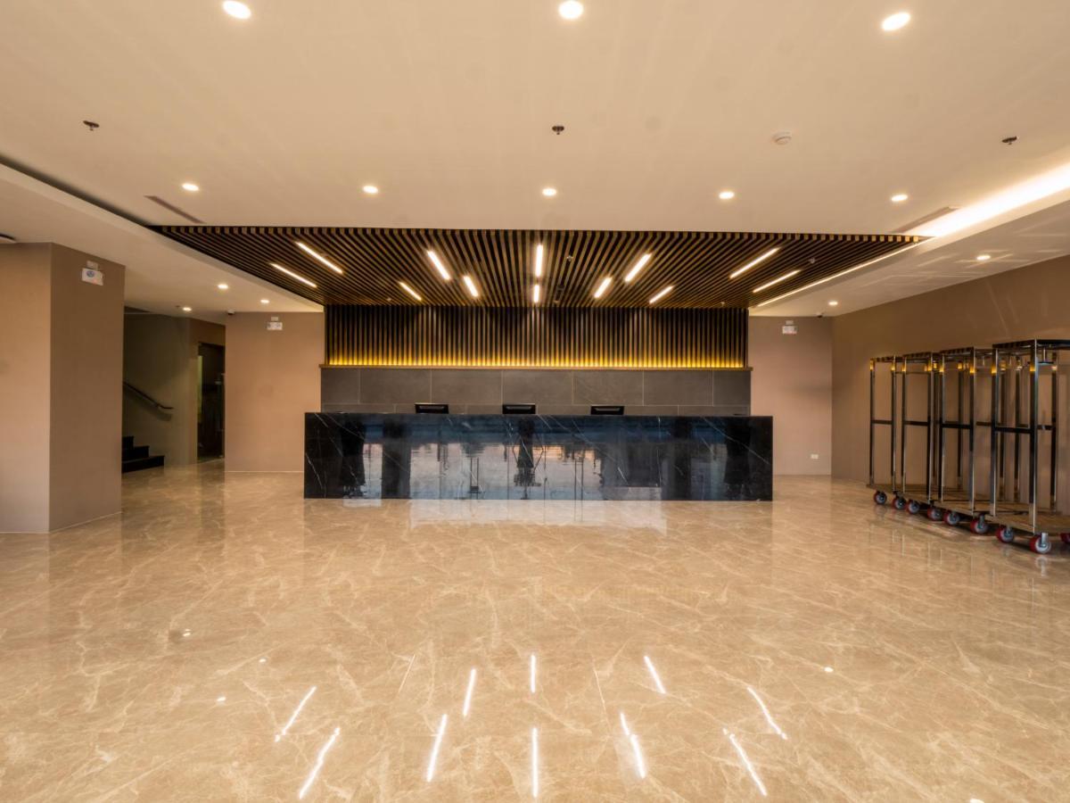 Sequoia Hotel Manila Bay Paranaque City Экстерьер фото